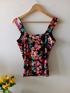 Pretty Ann Taylor Floral Print Top