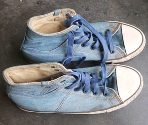 Woman Stylish Sneakers