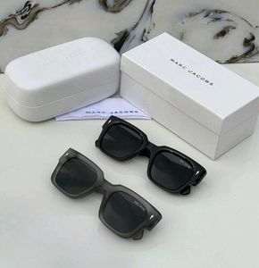 MARC JACOBS**UNISEX MODEL* PREMIUM SUNGLASSES