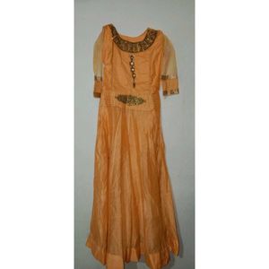 LONG GOWN