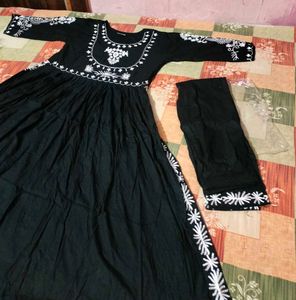Elegant Embroidered Kurta Set