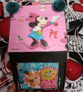 Handmade Crafts And Gifts
