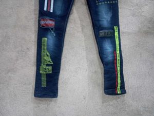 Stylish Graphic Print Jeans