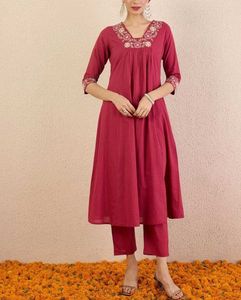 Elegant Embroidered Kurta Set size available