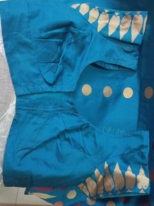 Uppada Pattu Teal Blue Saree with Gold Detail