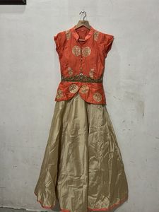 Elegant ethnic gown Set
