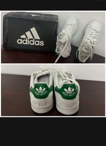 40.5 🇺🇸Adidas Stansmith UK 7