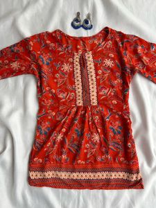 Floral Print Short Kurti