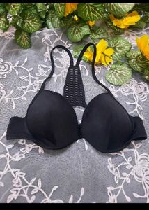 Vs Bra