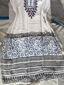 🌸 Women Kurti 🌸