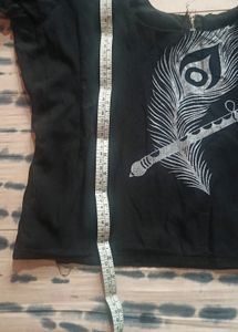 Ethnic Kerala Mylpeeli Design Pattu Pavada