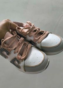 sneakers ✨