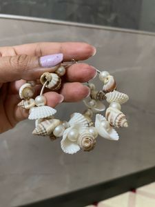 Seashell Pearl Earrings