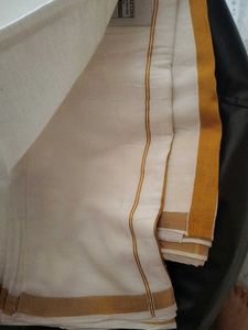 Onam Plain Saree With Golden Border