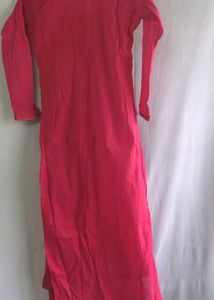 Pink Embroidered Kurti With Duppata And Leggings