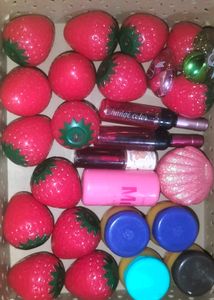 Lipsticks 🍭🍬🍫🍰🧁