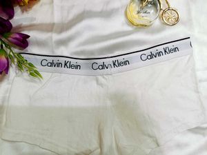 🇳🇿💫🔥 Calvin Klein White Boysort