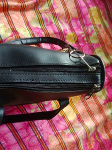 Chic Black Handbag with Bow Detail