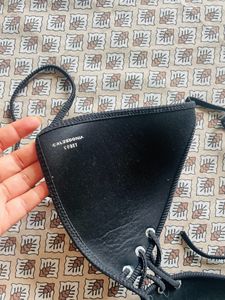 Free size pretty black bralette