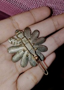 🌸Daisy Flower Hair Clip 🌼🌷