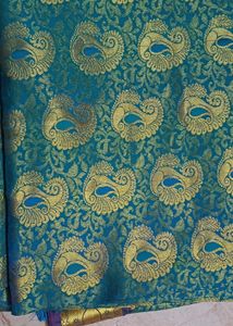 Teal &amp; Pink Paisley Pattern Saree