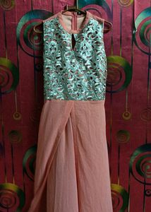 Sale For 130 ❗❗ Floral Embroidered Top