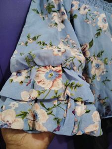 Floral One-Shoulder Top
