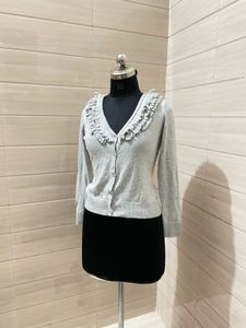 H&amp;M ruffled collar V neck cardigan