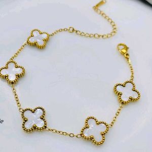 Bestseller Clover Bracelets