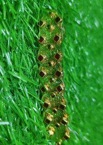 Gold-tone Clip