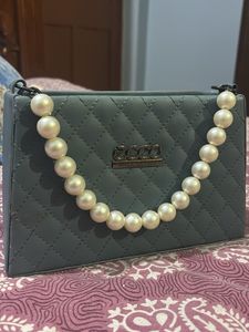 Ecco Pearl Handle Bag