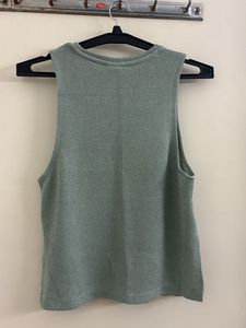 H&amp;M KNITTED NO-SLEEVE TOP 5
