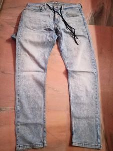 2 Levi&#39;s Jeans For Men