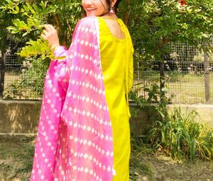 Beautiful Plazo Suit With Pink Dupata🫶🪷