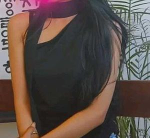 Sleeveless Tie-Neck Top