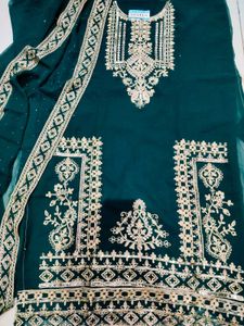 Pakistani Suit