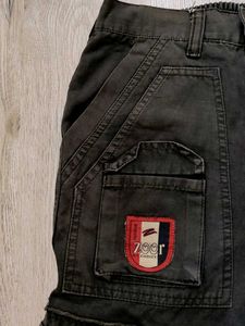 Ma1819 Zoor Cargo bootcut jeans waist 26 inches