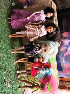 dolls