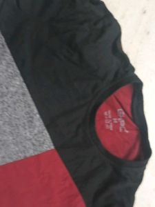 Color Block Long Sleeve Tee