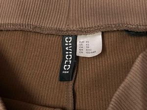 H&amp;M XS Brown Ribbed Biker Shorts