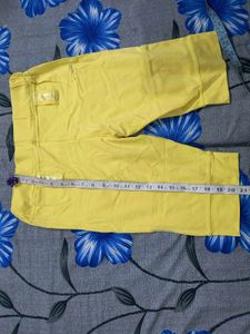 Yellow Capri