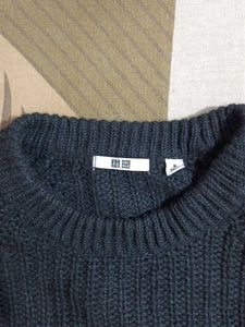 Cute Black Sweater