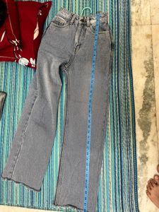 High Waisted Jeans