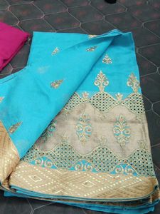 Saree Without Blouse