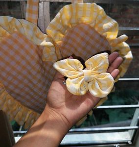 Butterfly Clip