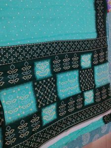 saree blue with dark green border