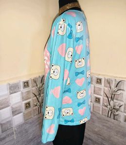 Size M/L 🎁Buy 2 Get 1 Free 🎁Cute Bear Print Top