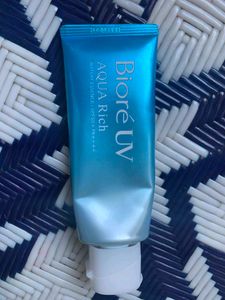 Biore UV Aqua Rich Sunscreen