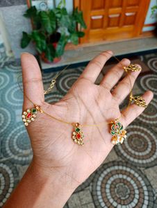 Traditional Invisible Chain
