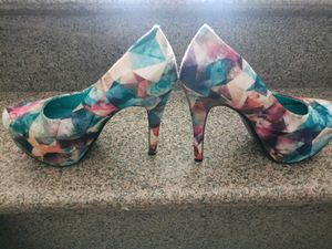 Geometric Print Platform Heels